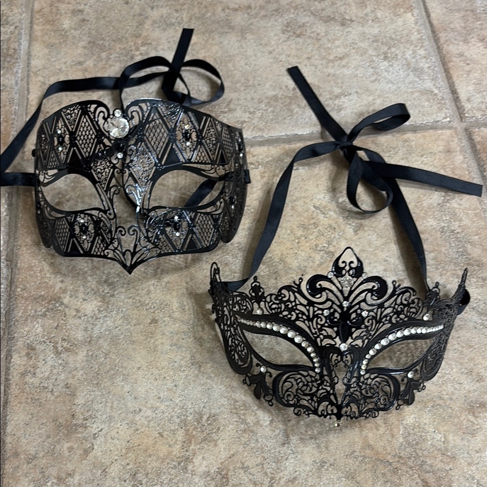 Elegant Black Masquerade Masks